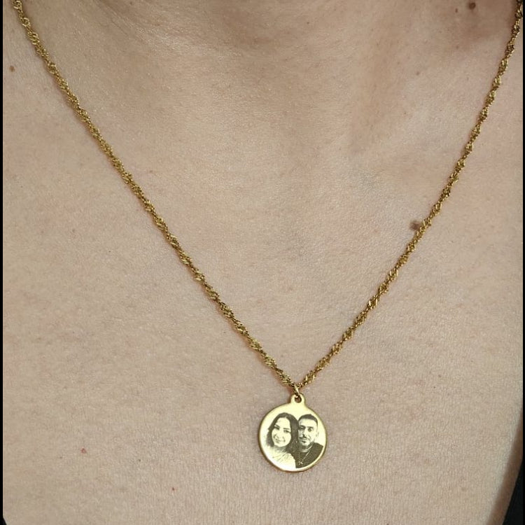 Collar Medalla Retrato