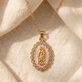 Collar Amuleto Divino